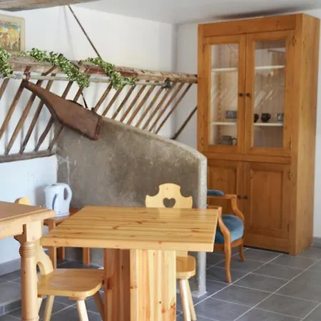 La Petite Ferme 3* Maze