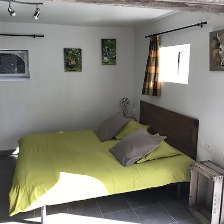 Nocleg ze śniadaniem La Petite Ferme